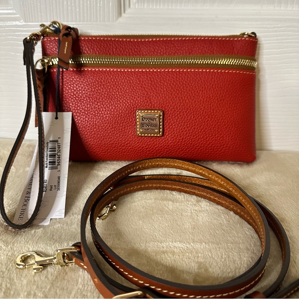 Dooney & Bourke Pebble Leather East/West Convertible Wristlet Crossbody Red NWT - Picture 2 of 13